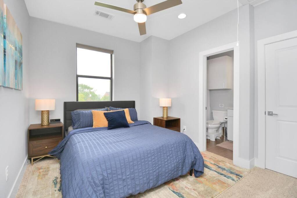 Skyline Views - Sleeps 10 Home Near Downtown ヒューストン エクステリア 写真