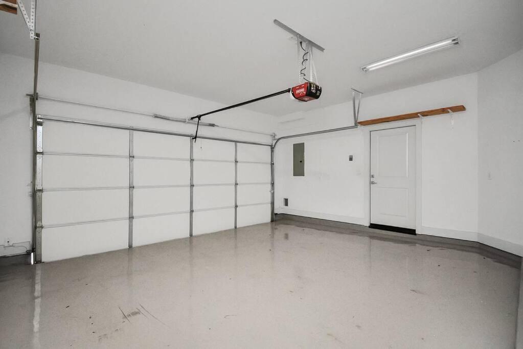 Skyline Views - Sleeps 10 Home Near Downtown ヒューストン エクステリア 写真
